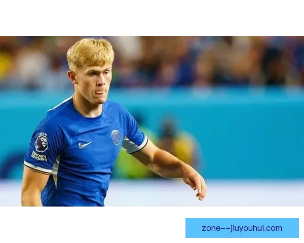 纽卡斯尔联以4500万英镑签下切尔西后卫霍尔正式宣布加盟