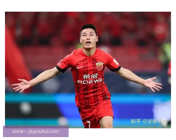 武磊凭借精彩头球破门迎来职业生涯新里程碑 中超赛场再书辉煌 武磊凭借精彩头球破门迎来职业生涯新里程碑 中超赛场再书辉煌
